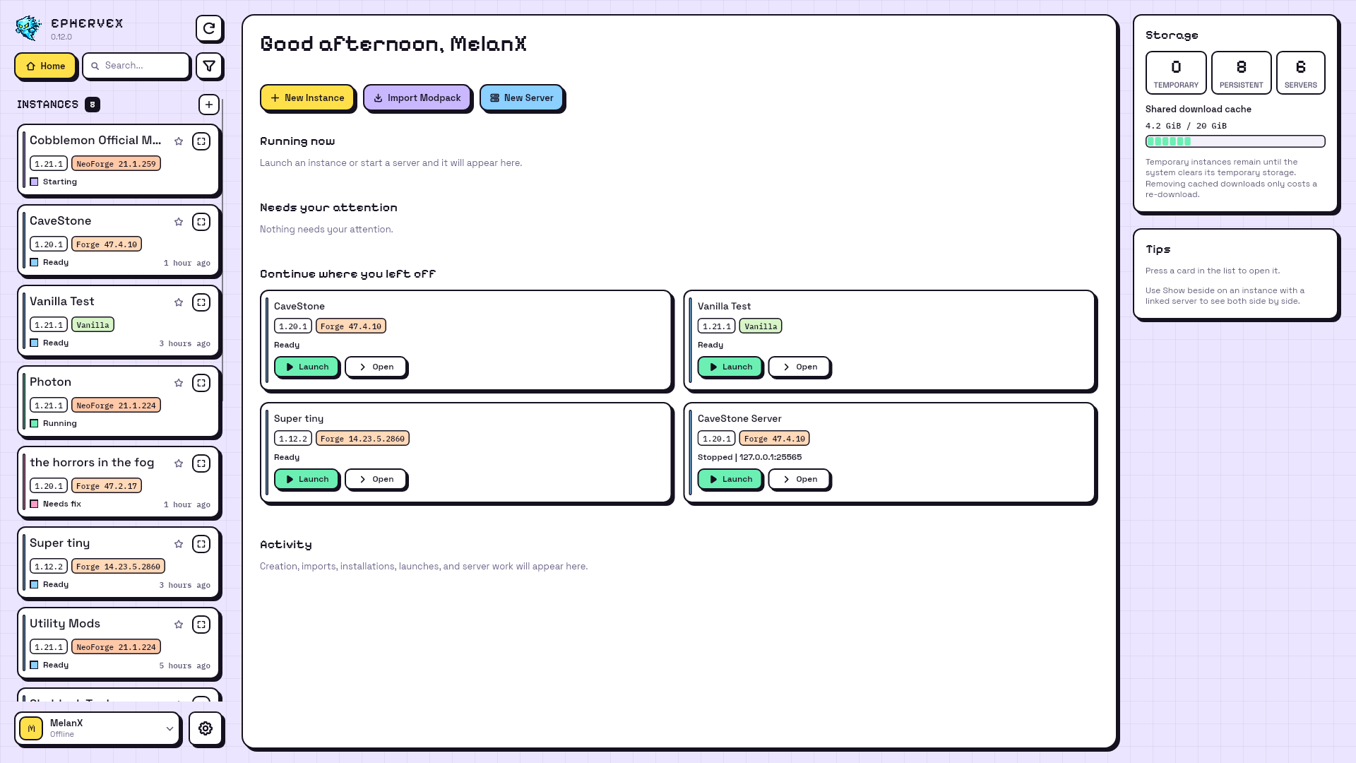 Selected instance showing Starting while Ephervex installs and launches Minecraft
